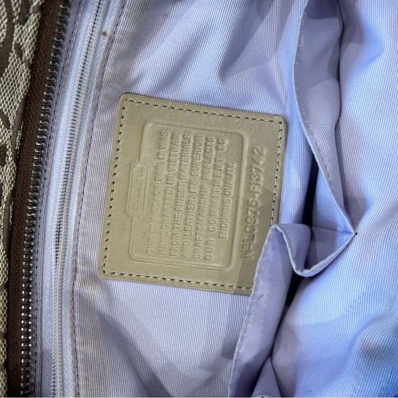 COACH F13743 Soho Pleated Tote Signature C Brown Jacquard Leather Shoulder Bag - Picture 2 of 5